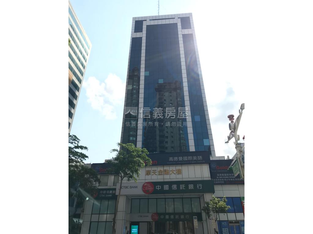中正摩天金融商辦大樓房屋室內格局與周邊環境