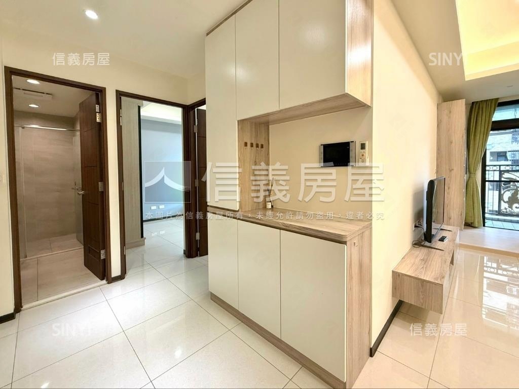 專任中國醫美裝潢兩房平車房屋室內格局與周邊環境