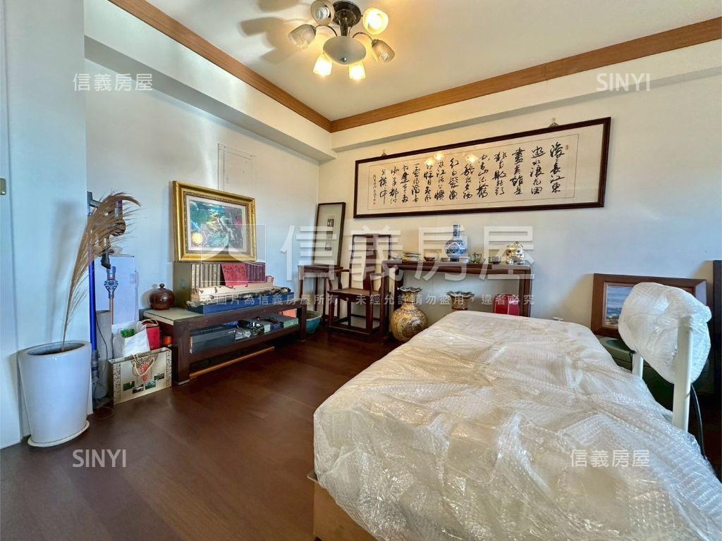 藝術廣場三房視野裝潢戶房屋室內格局與周邊環境