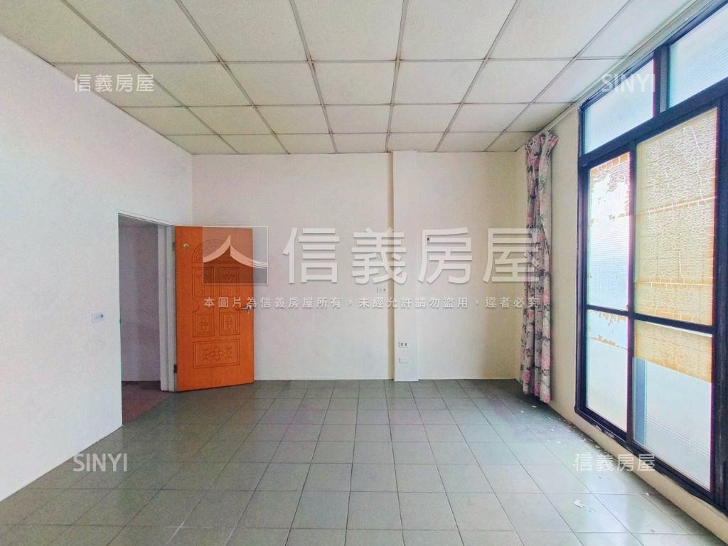 出價談！大面寬臨路透天房屋室內格局與周邊環境