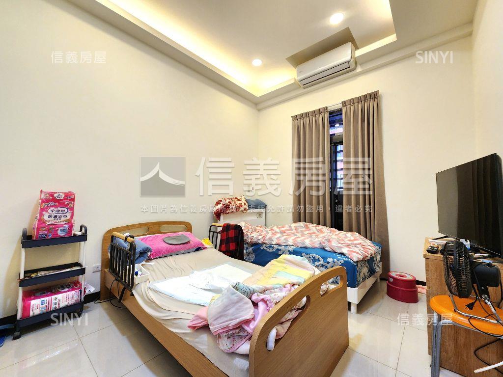 景安南華後棟三房車位房屋室內格局與周邊環境