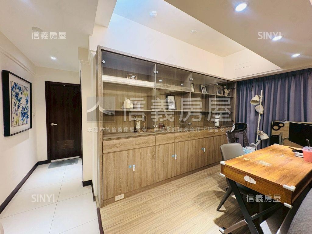 青埔近Ａ１８高鐵成家大璽房屋室內格局與周邊環境