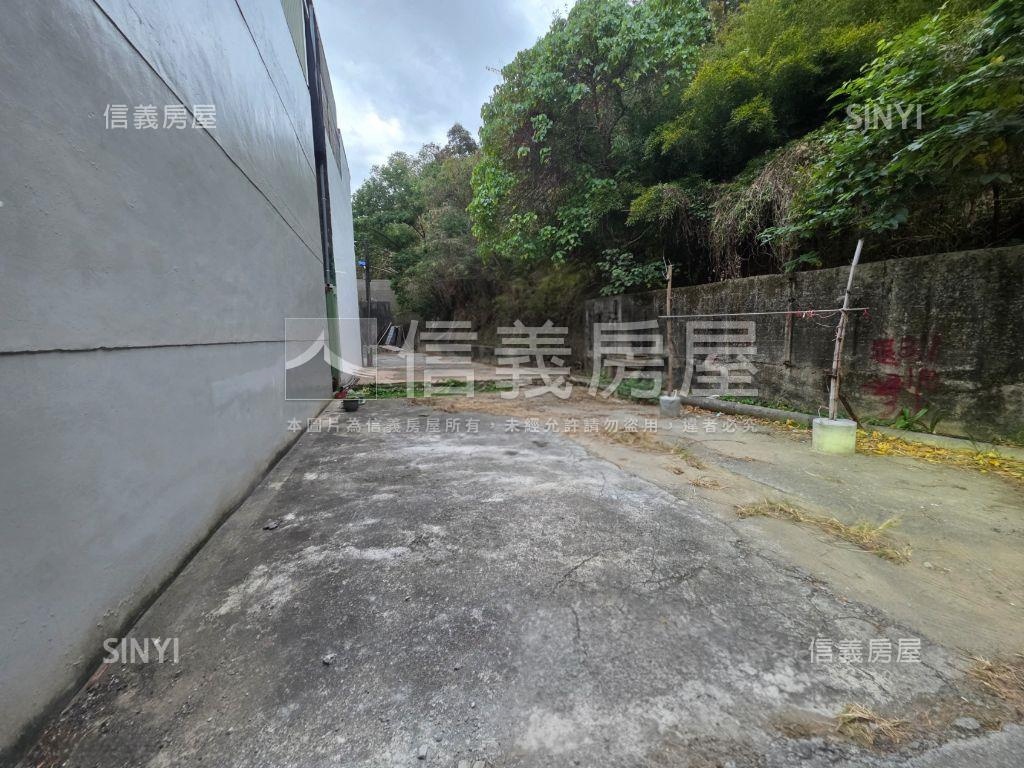 明湖路大面寬臨路土地房屋室內格局與周邊環境