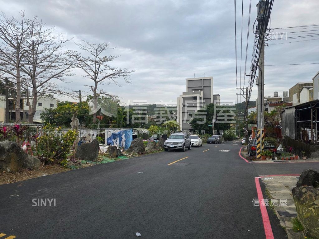 明湖路大面寬臨路土地房屋室內格局與周邊環境