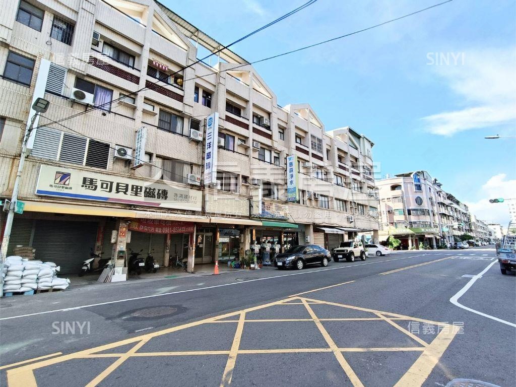 國泰建設鼎強新城文藻店透房屋室內格局與周邊環境