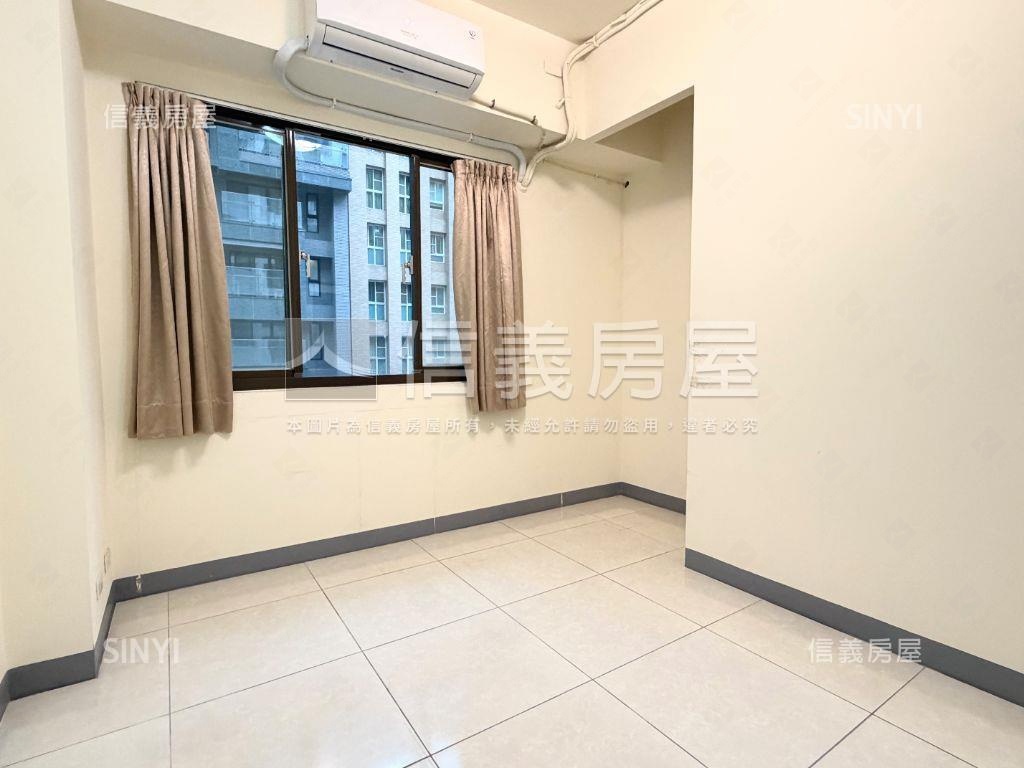 景秀８８溫馨三房車位房屋室內格局與周邊環境