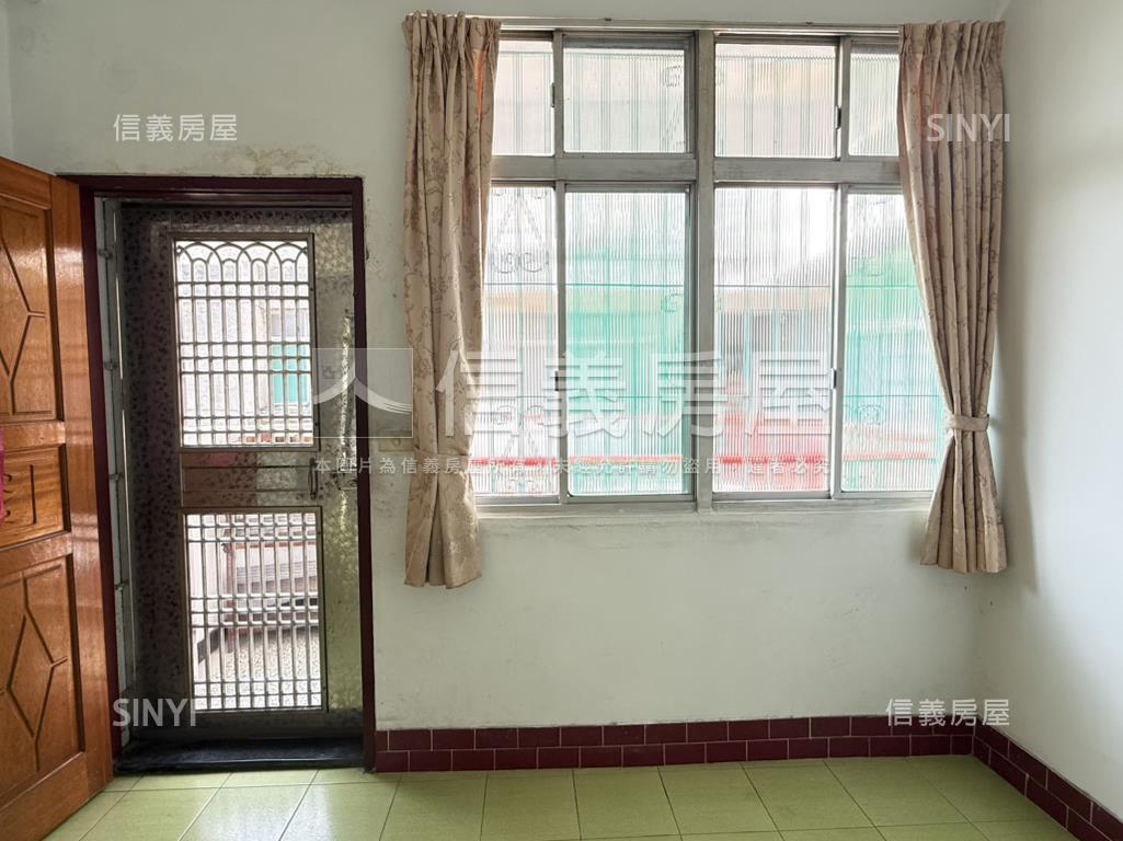 五甲商圈小資族成家美寓房屋室內格局與周邊環境