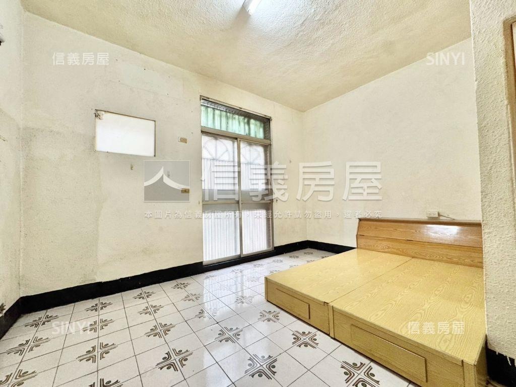 近奇美孝親成家透天房屋室內格局與周邊環境