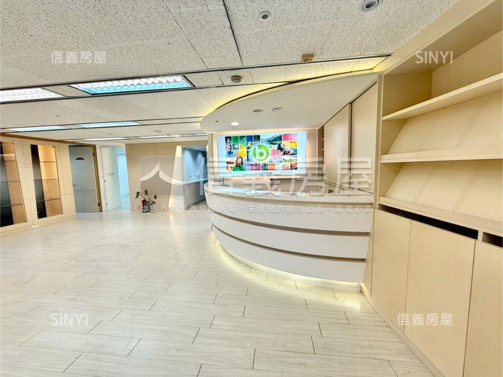 福爾摩莎雙捷運鋼骨住辦房屋室內格局與周邊環境