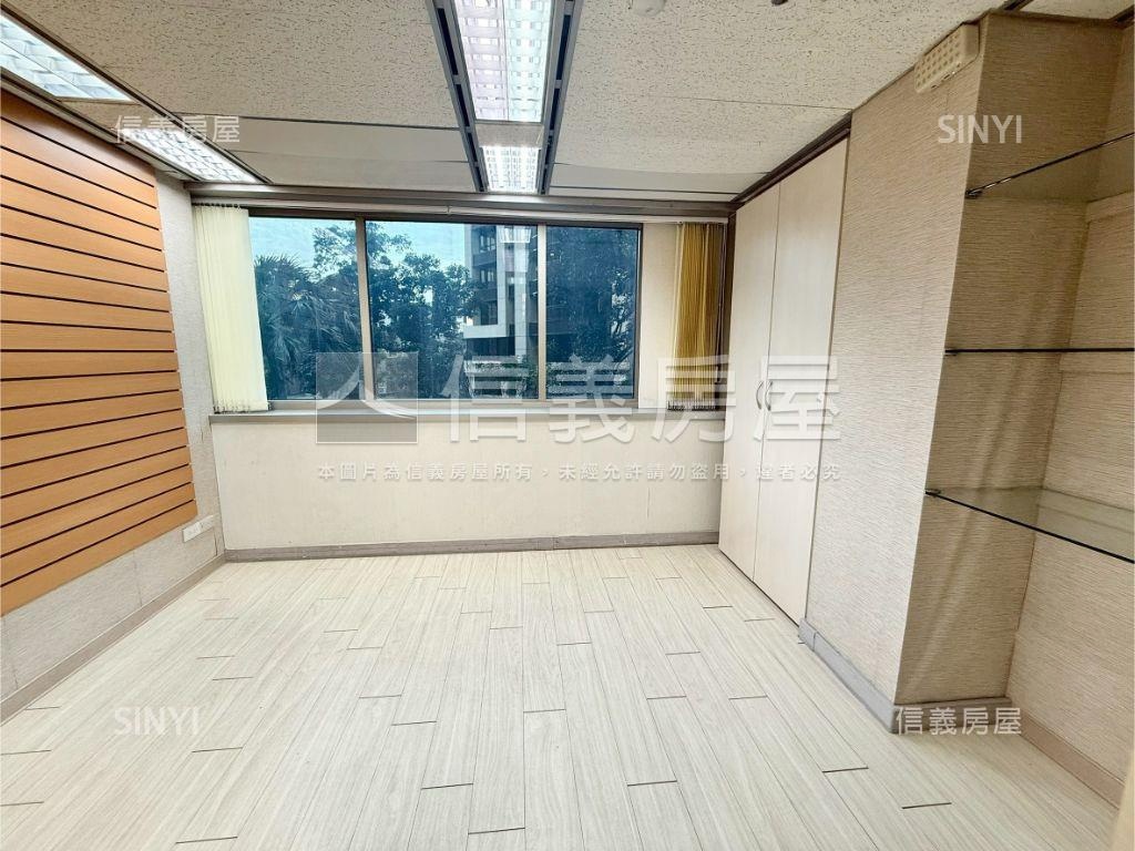 福爾摩莎雙捷運鋼骨住辦房屋室內格局與周邊環境