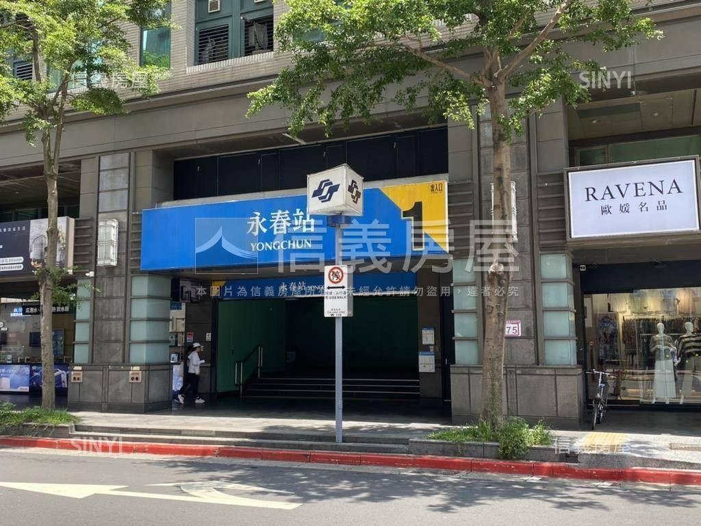 福爾摩莎雙捷運鋼骨住辦房屋室內格局與周邊環境