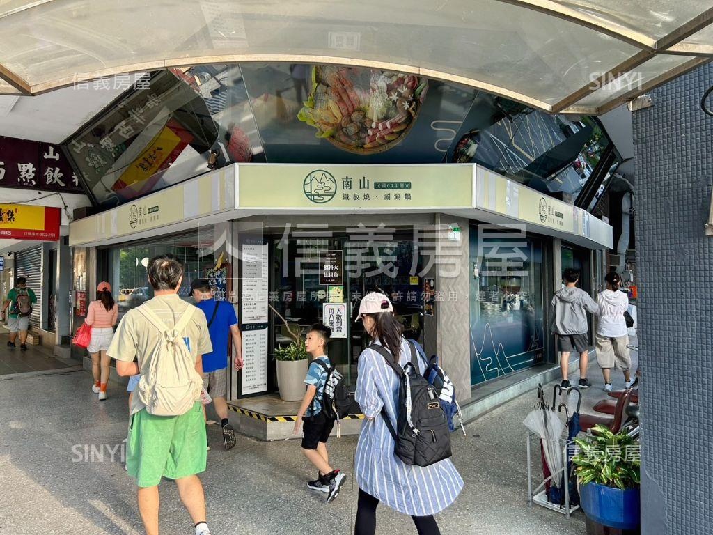 紀念堂三角窗面寬店霸房屋室內格局與周邊環境