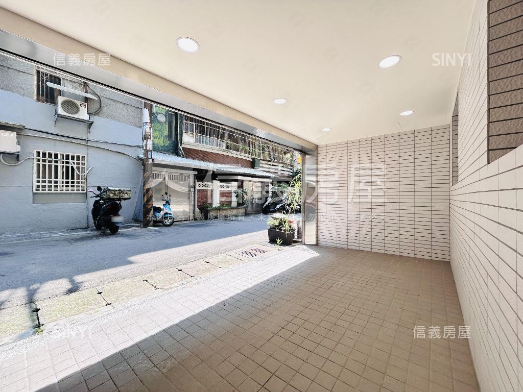 後站大面寬新精裝１樓美寓房屋室內格局與周邊環境