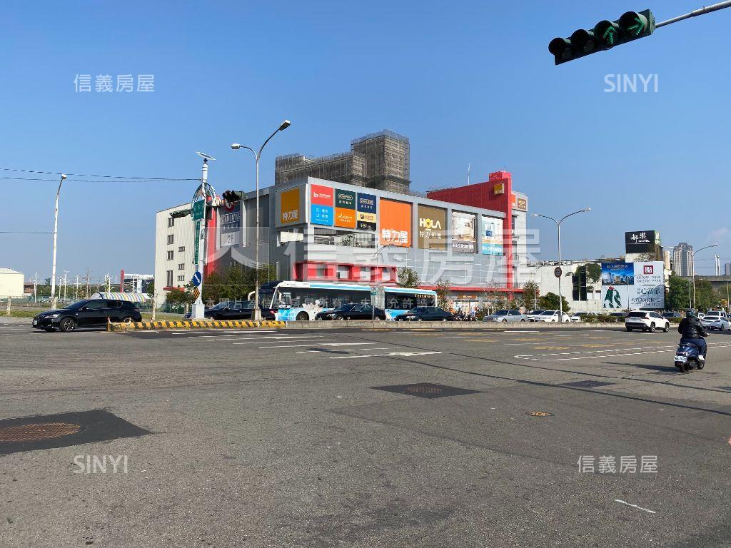 新案！西屯低總價精裝三房房屋室內格局與周邊環境