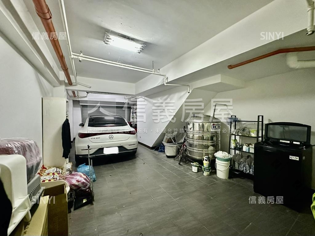 領航南路四段稀有社區別墅房屋室內格局與周邊環境