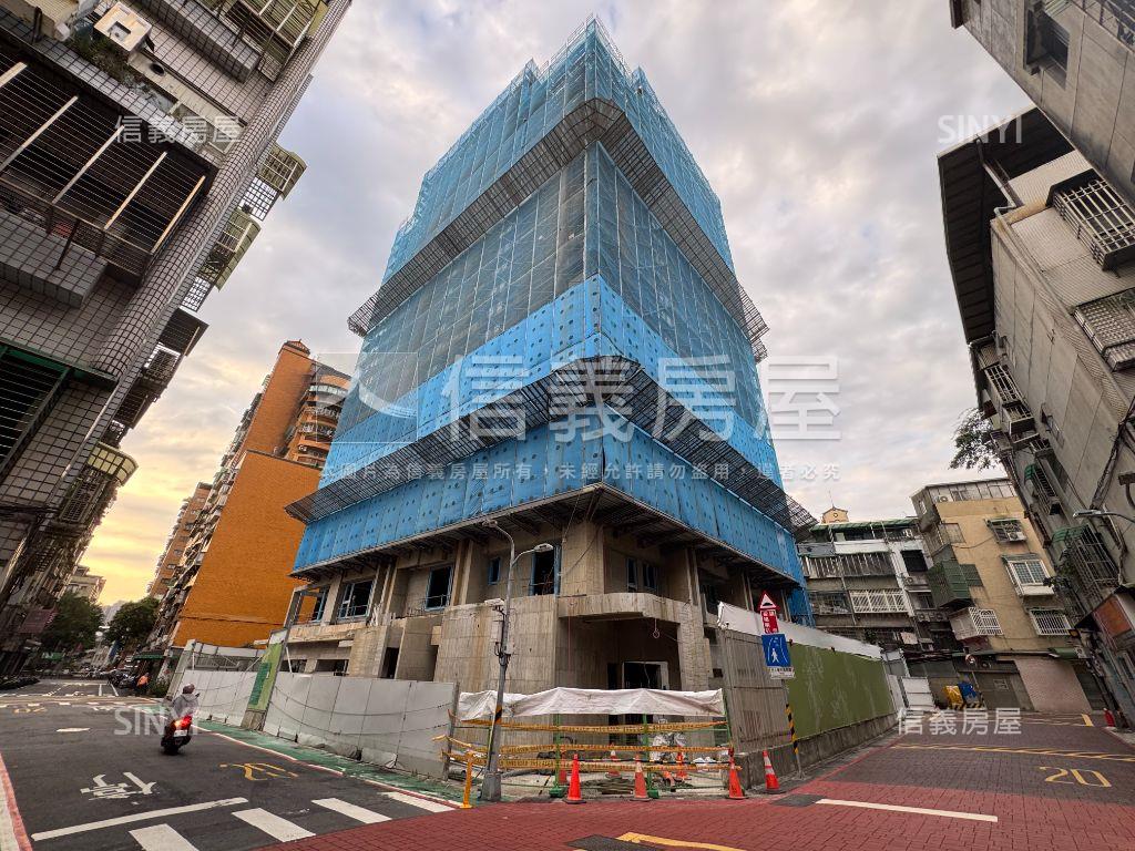 樂揚映白２房附坡平車位房屋室內格局與周邊環境