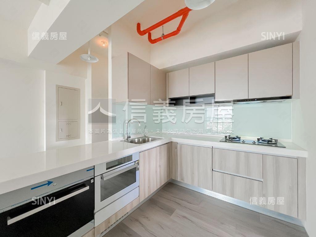 馥景莊園次頂樓三房雙車位房屋室內格局與周邊環境