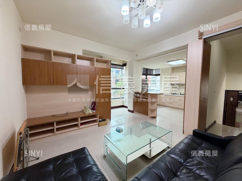 稀有田美邊間車庫別墅房屋室內格局與周邊環境