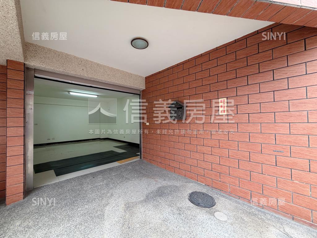 稀有田美邊間車庫別墅房屋室內格局與周邊環境