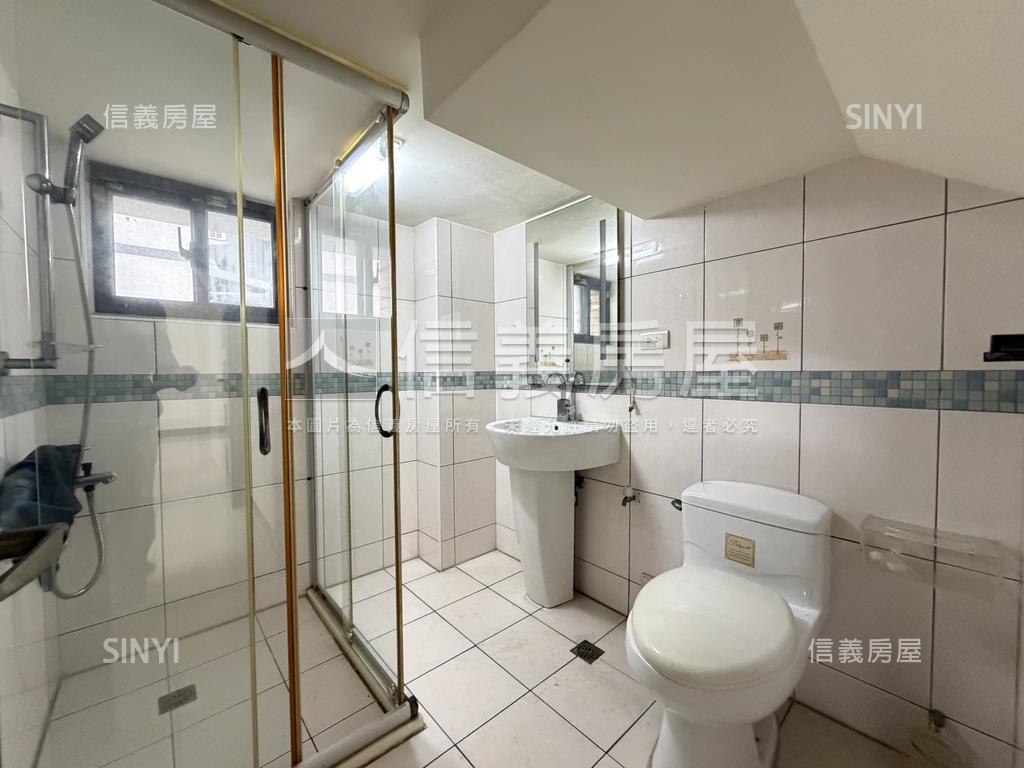 稀有田美邊間車庫別墅房屋室內格局與周邊環境