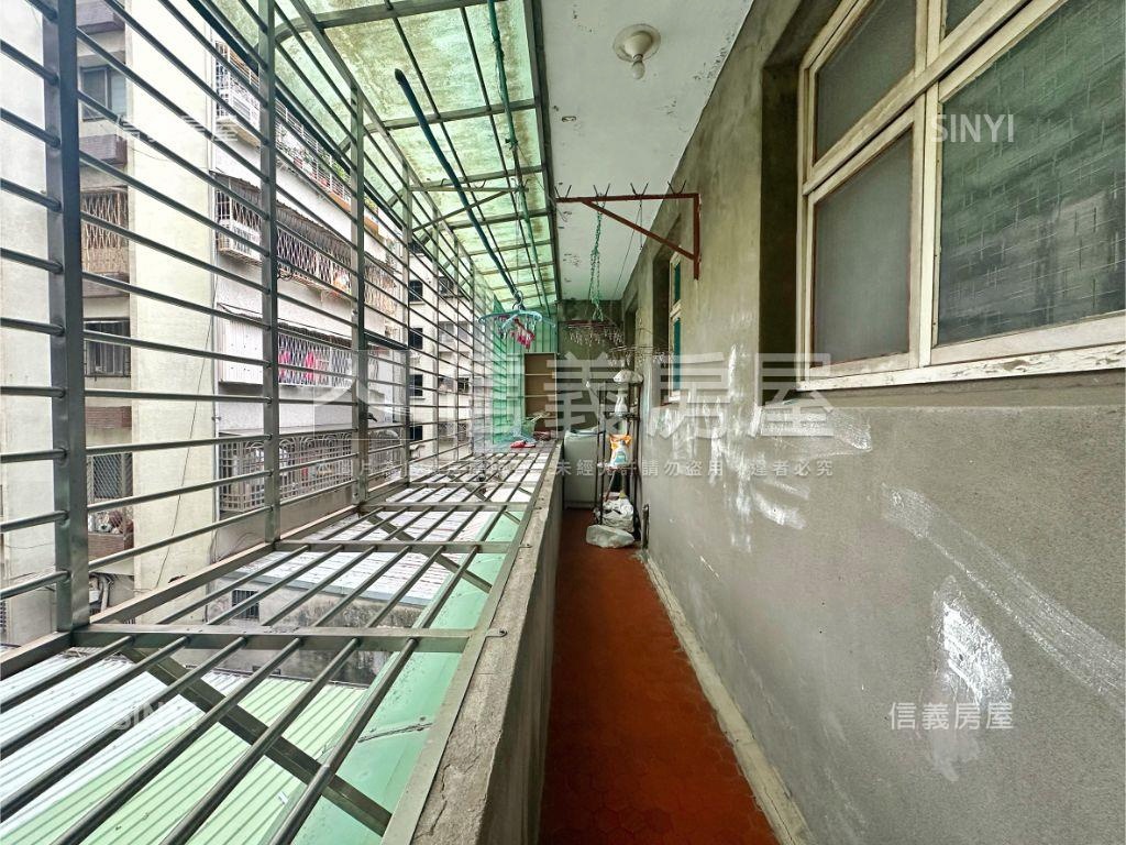 書香門第標格三樓房屋室內格局與周邊環境