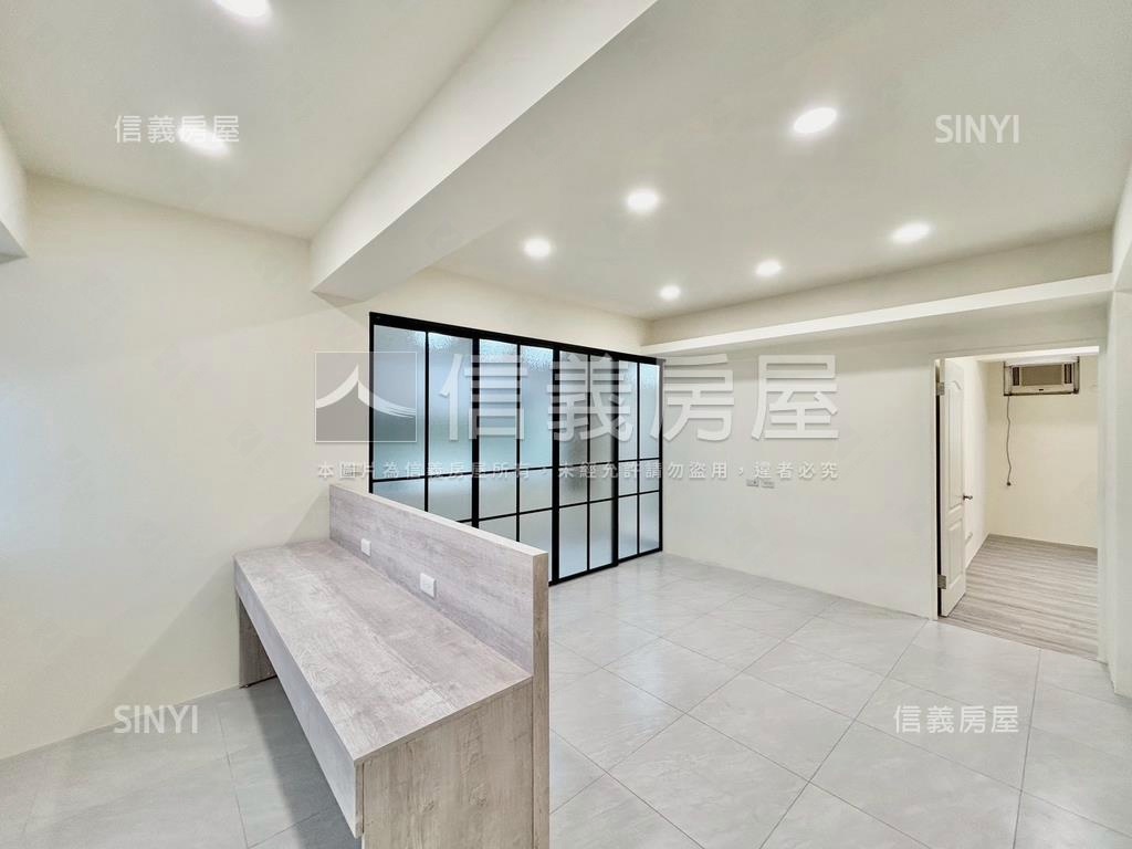 三民經國華廈兩房房屋室內格局與周邊環境