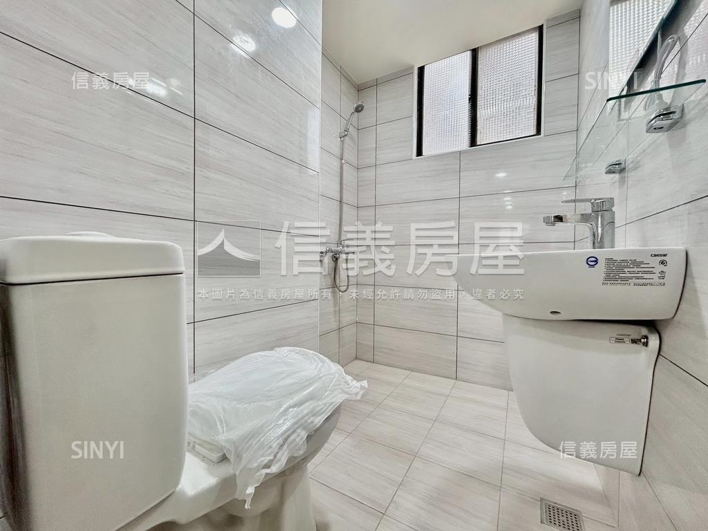 三民經國華廈兩房房屋室內格局與周邊環境