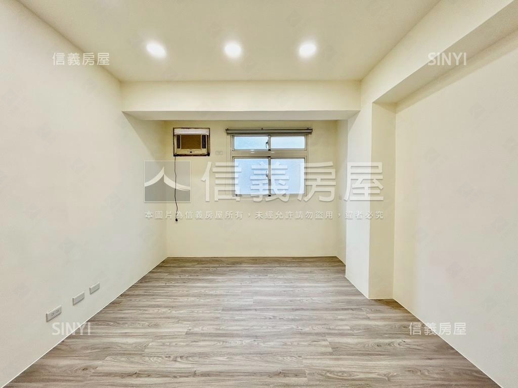 三民經國華廈兩房房屋室內格局與周邊環境