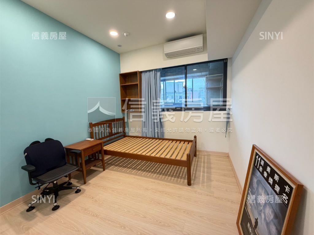 施華洛奇帝王樓層三房車位房屋室內格局與周邊環境