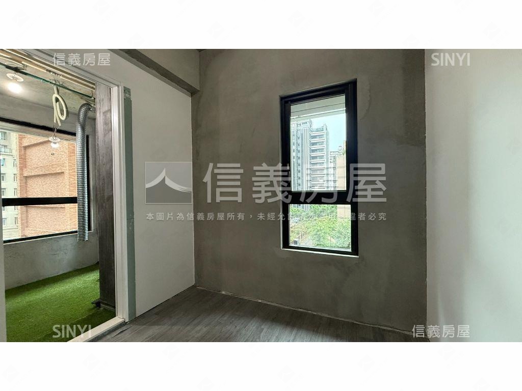 信義計劃區松雍極品房屋室內格局與周邊環境