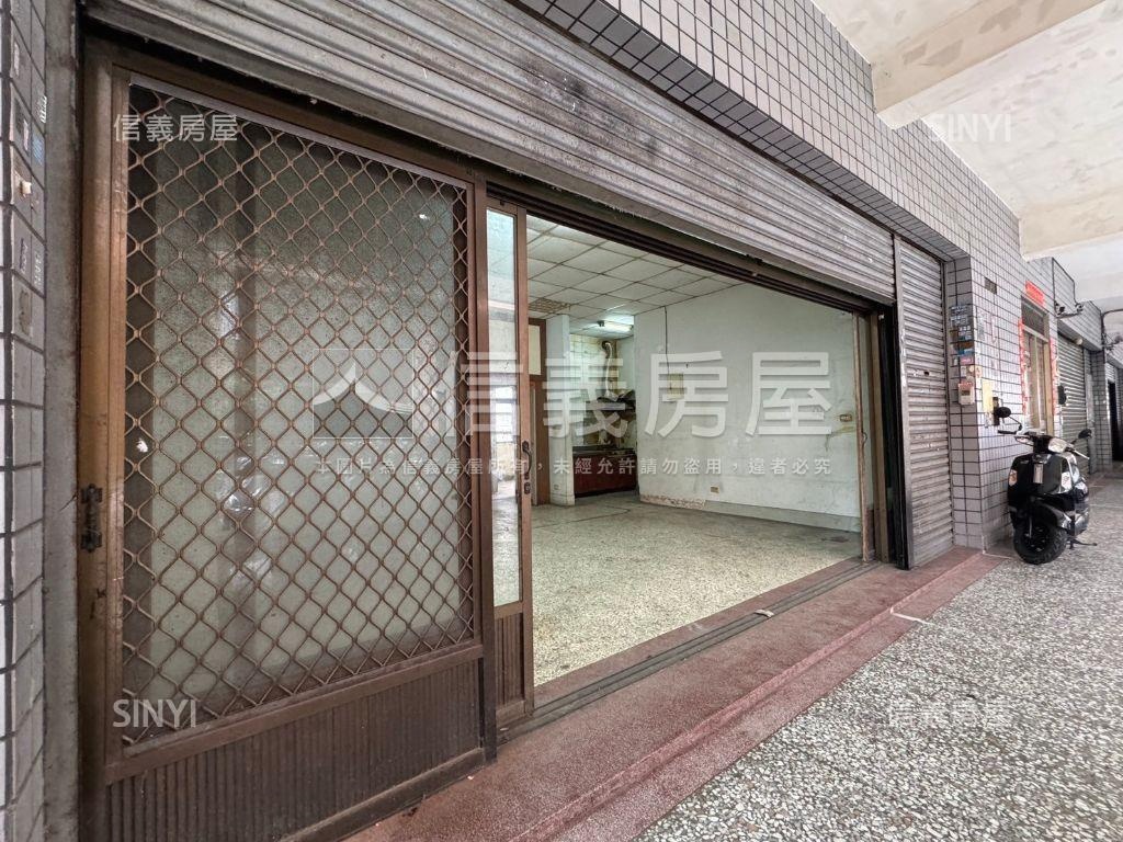 專任昌平低總價大面寬店面房屋室內格局與周邊環境