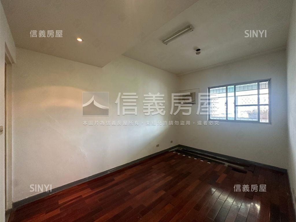 金鳳凰－景觀三房房屋室內格局與周邊環境