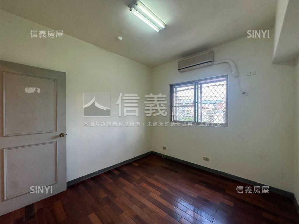金鳳凰－景觀三房房屋室內格局與周邊環境