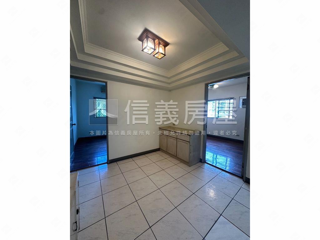 金鳳凰－景觀三房房屋室內格局與周邊環境