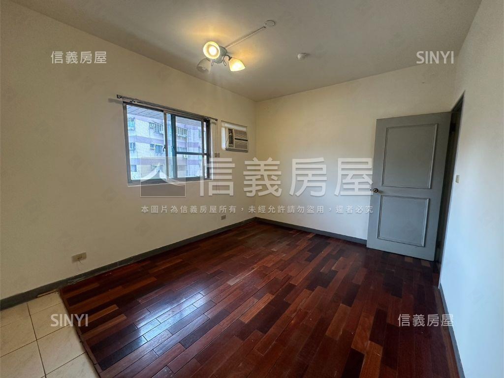 金鳳凰－景觀三房房屋室內格局與周邊環境