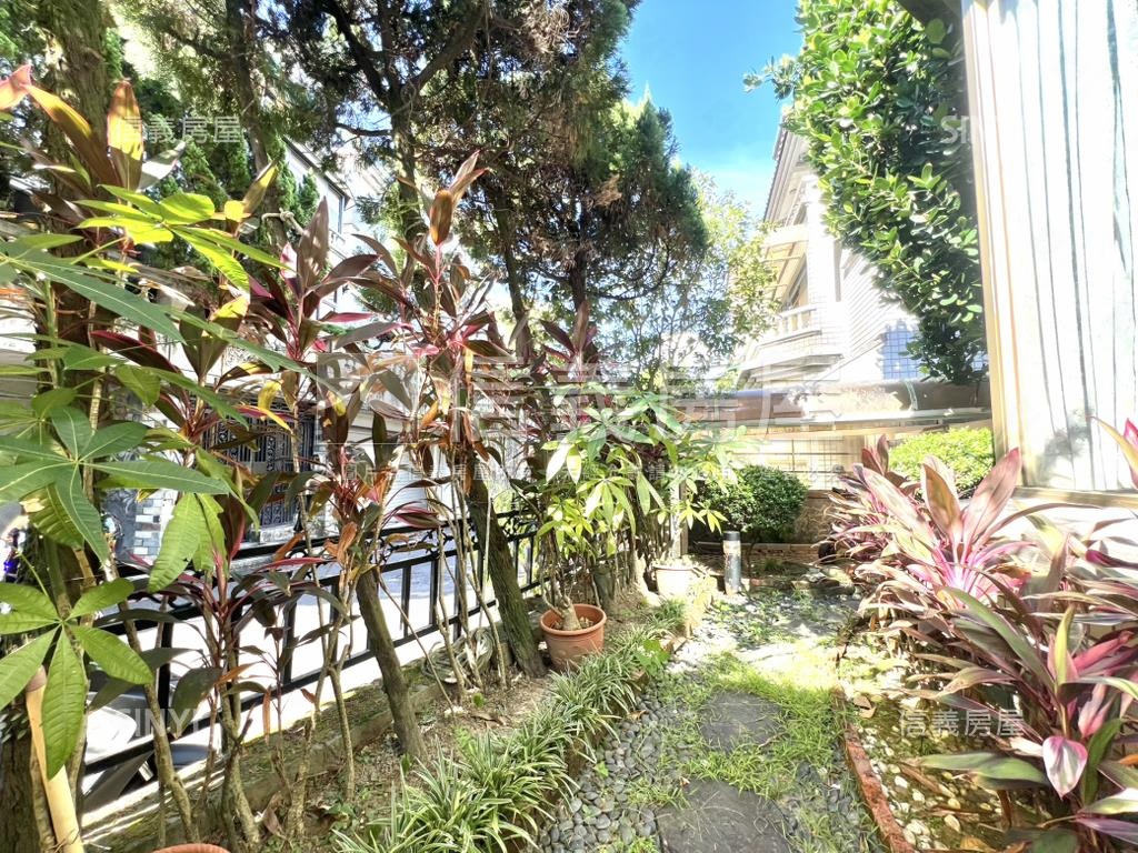 鳥語花香金石山莊房屋室內格局與周邊環境