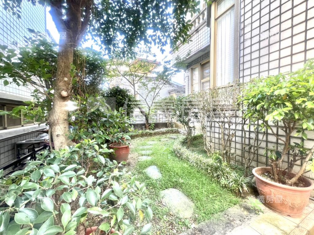 鳥語花香金石山莊房屋室內格局與周邊環境