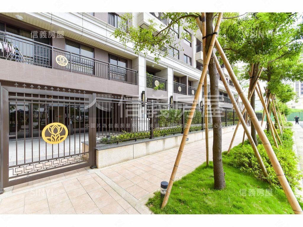 稀有景觀美妝天郡２房車位房屋室內格局與周邊環境