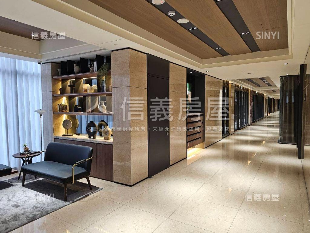 精美裝潢兩房雙車位房屋室內格局與周邊環境