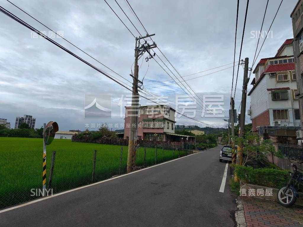 專任麗景清盧三房房屋室內格局與周邊環境