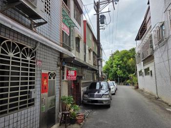 中壢活巷大地坪透天