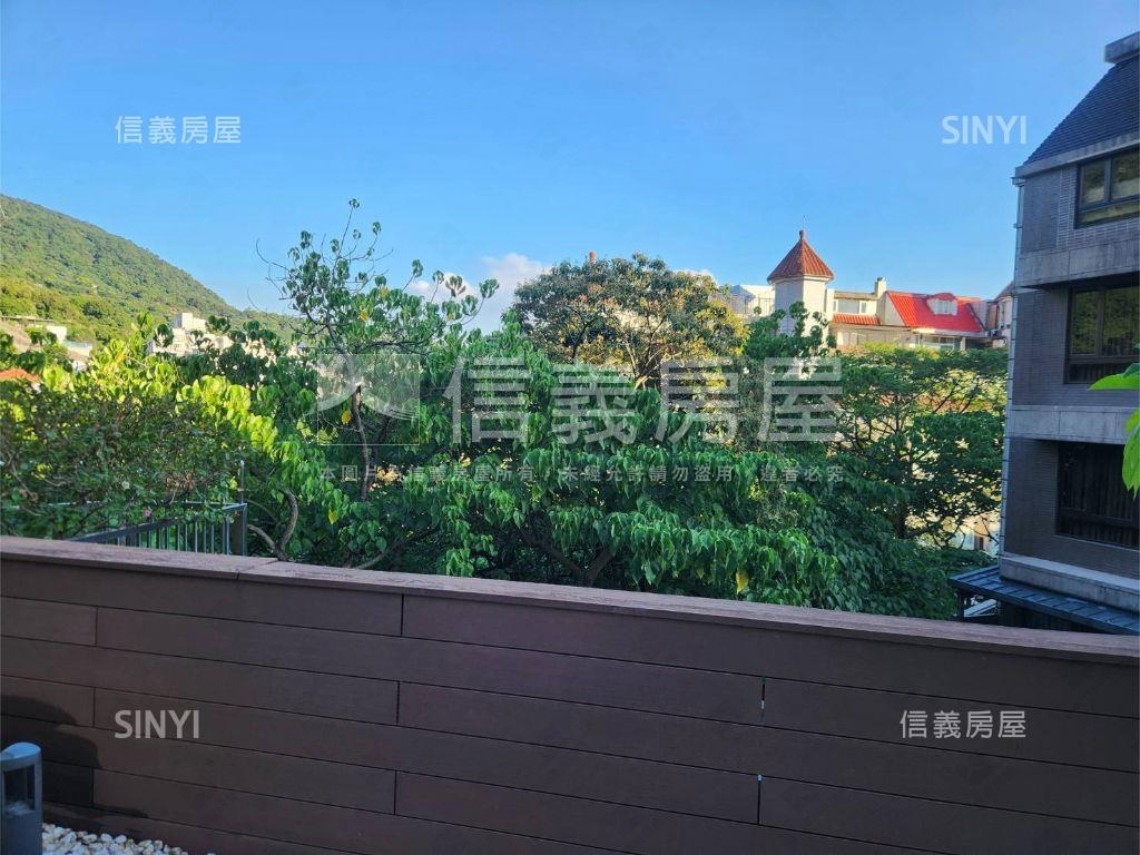 好天母美景庭院附車位房屋室內格局與周邊環境