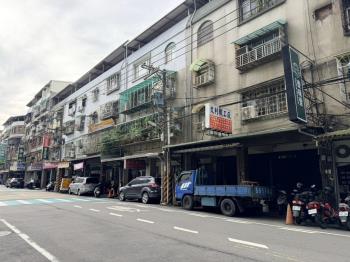 新埔面寬雙店面