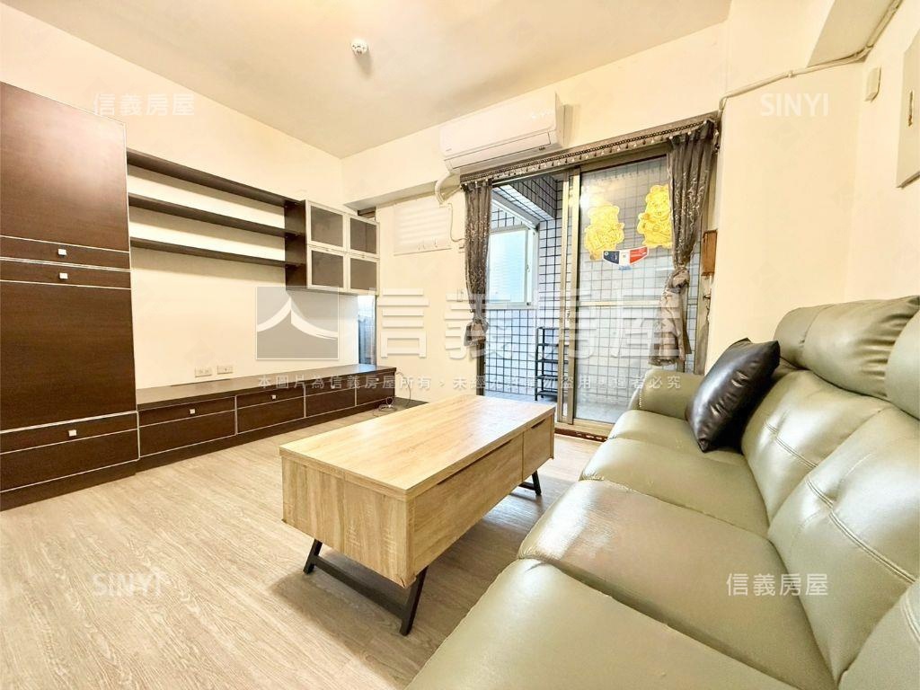 名人大亨３房附車位房屋室內格局與周邊環境