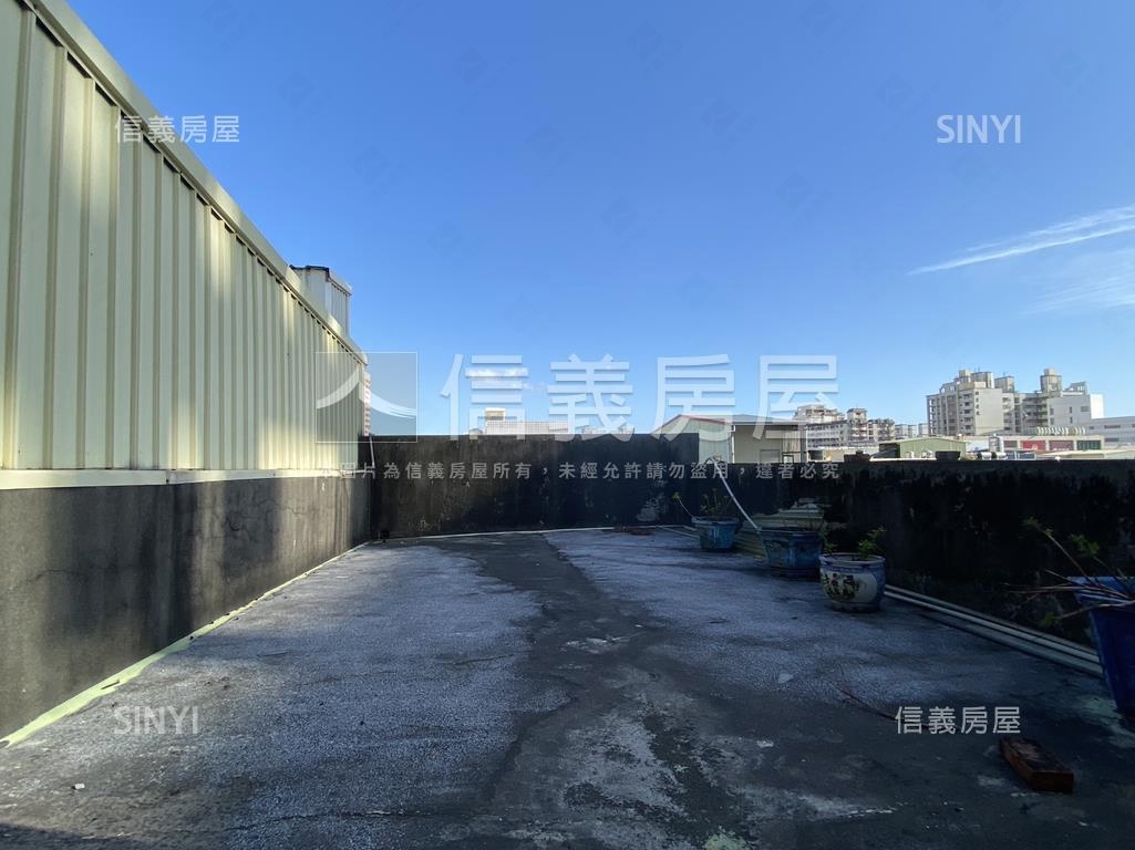 五甲正路精華地段優質透店房屋室內格局與周邊環境