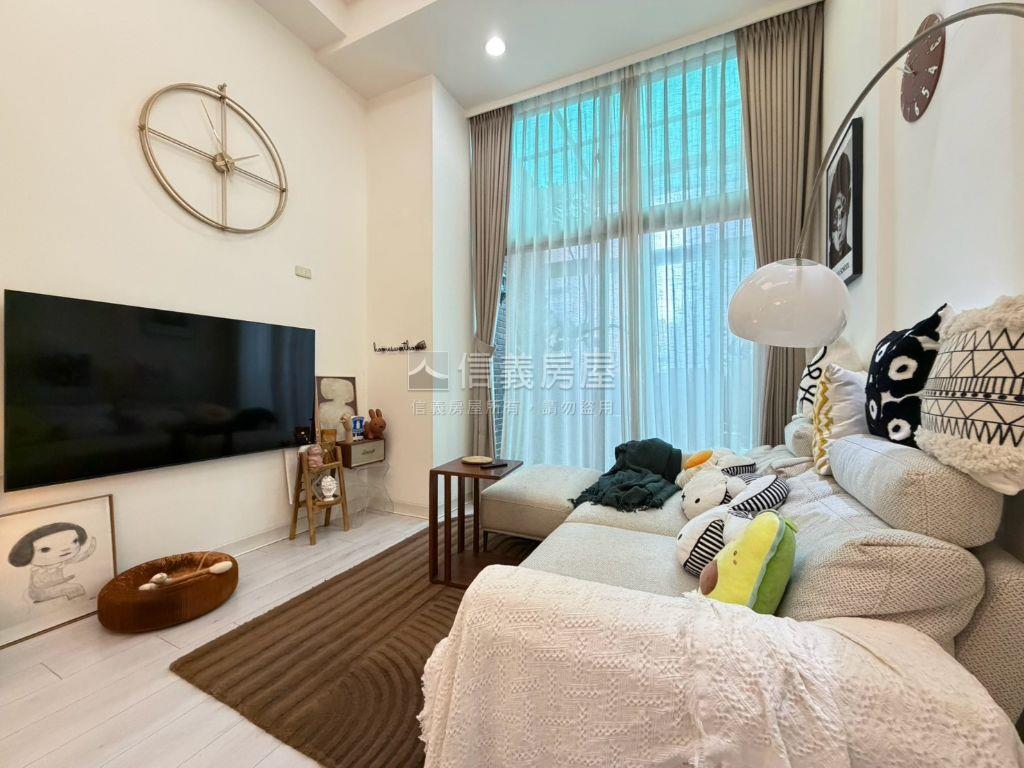 珍惜●惜福●挑高屋房屋室內格局與周邊環境