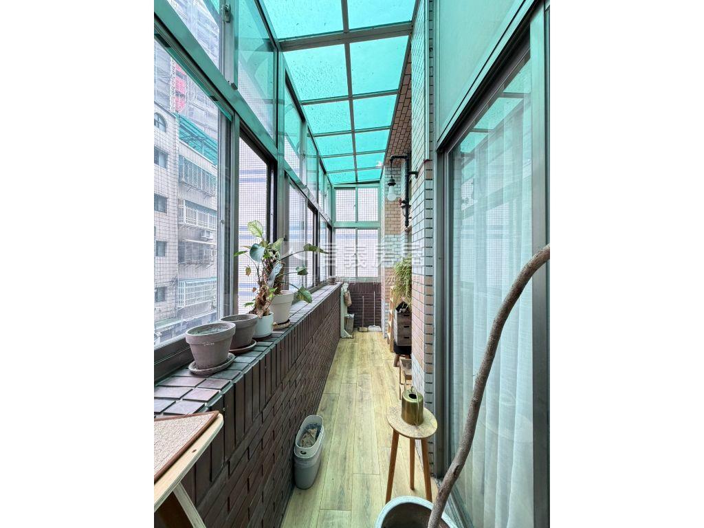 珍惜●惜福●挑高屋房屋室內格局與周邊環境