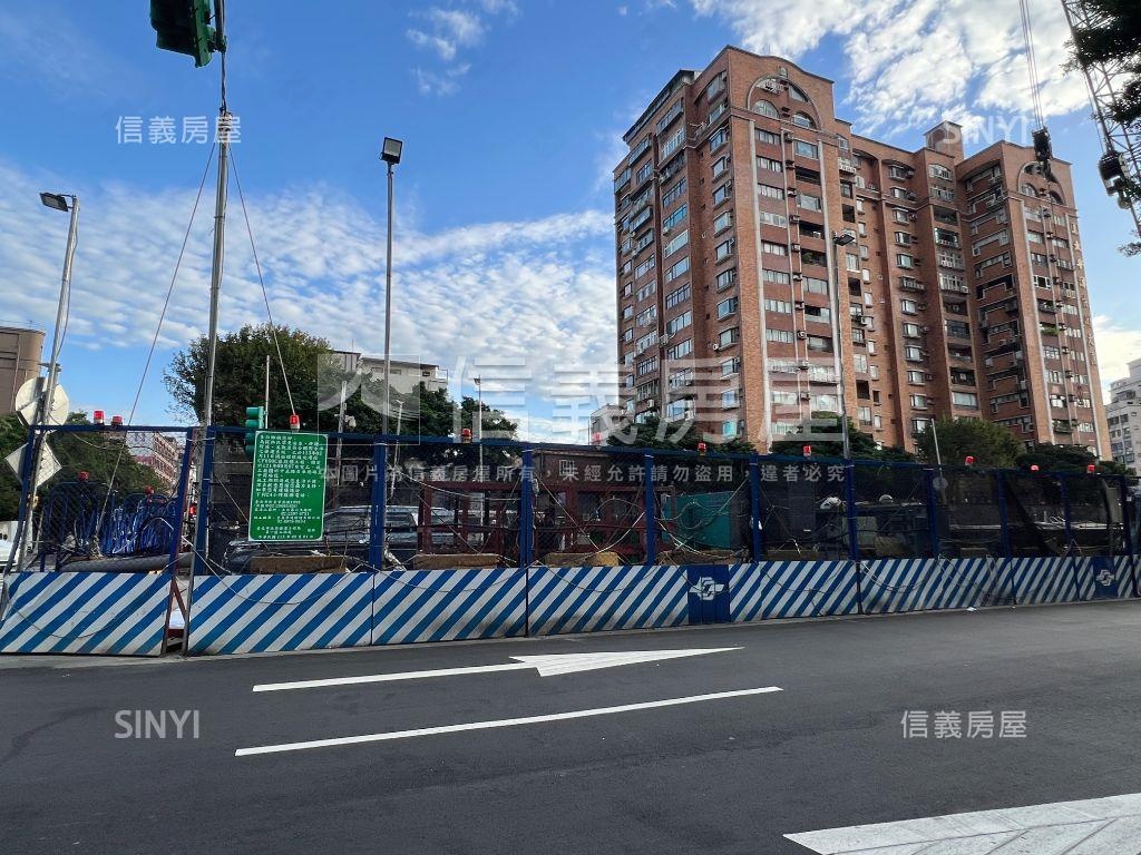 北環線北士科中正路金店面房屋室內格局與周邊環境