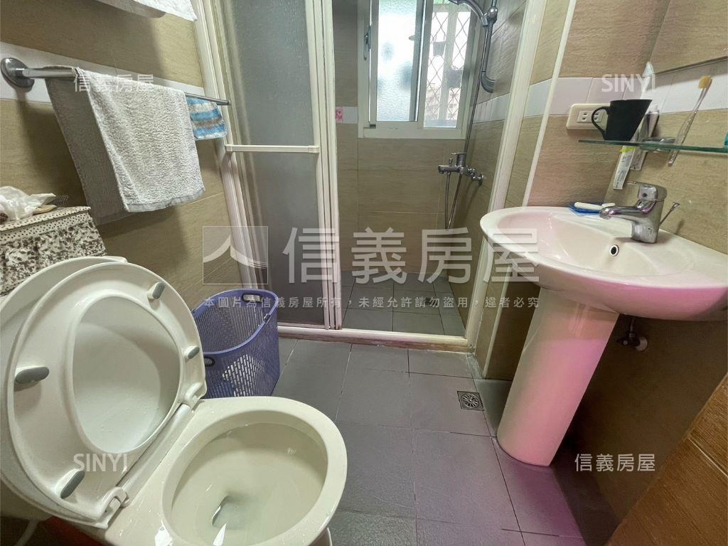 專任＠福益稀有套房房屋室內格局與周邊環境