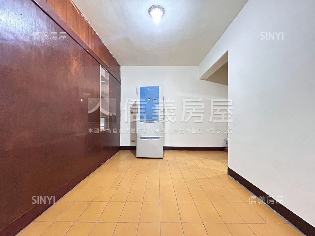 南勢角標準格局三房房屋室內格局與周邊環境